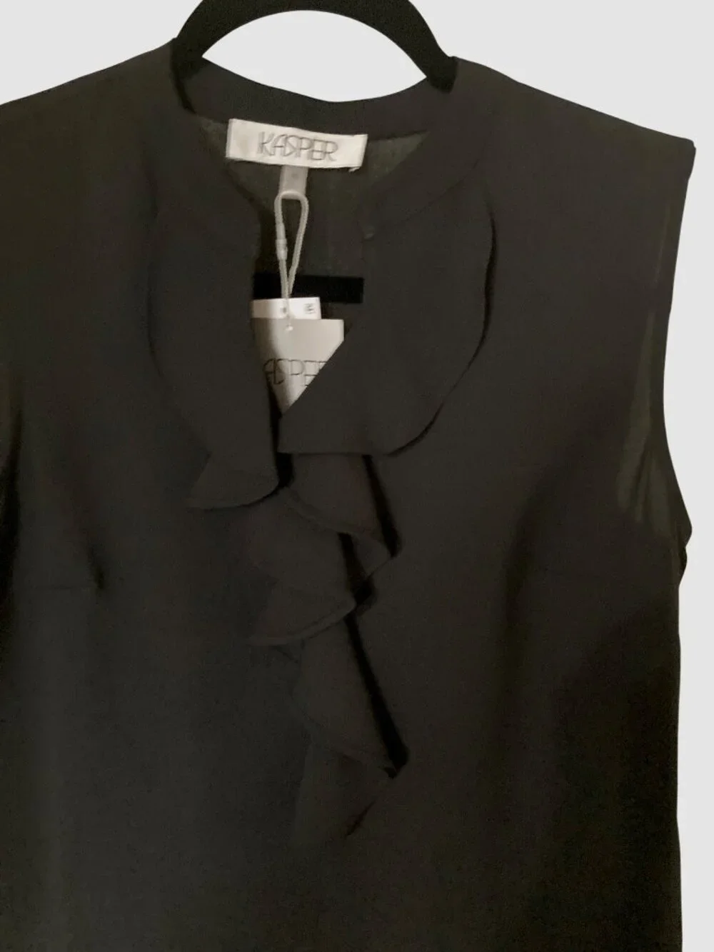 KASPER Women's Black Cascade Ruffle Sleeveless Top Blouse Size XS NWT - Picture 3 of 6